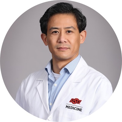 Mark Thai headshot