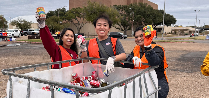 Students recycling aluminum cans