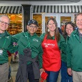 MichiganStateUniversityCollegeofOsteopathicMedicinefacultystaffandsupportersposetogetherduringacommunityvolunteerevent