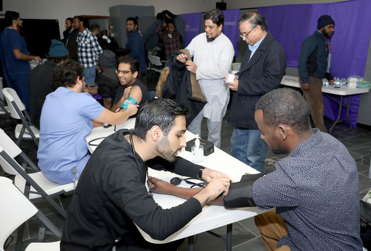 CR-DUMCOM_Muslim_Health_Screenings_0007