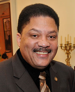 Geoffrey-Eaton_TouroCOM_Harlem_05022019