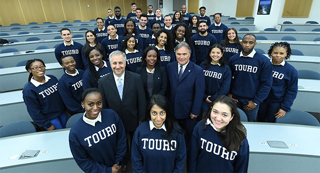 TouroCOM_CR_article_11212019